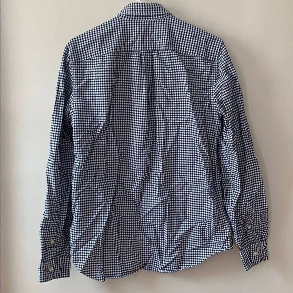 Gap Button Down - Picture 3 of 3